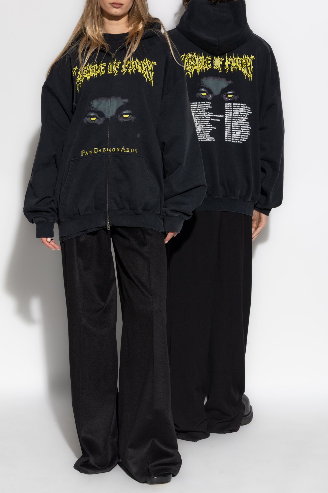 Black Oversize sweatshirt VETEMENTS - Vitkac AS